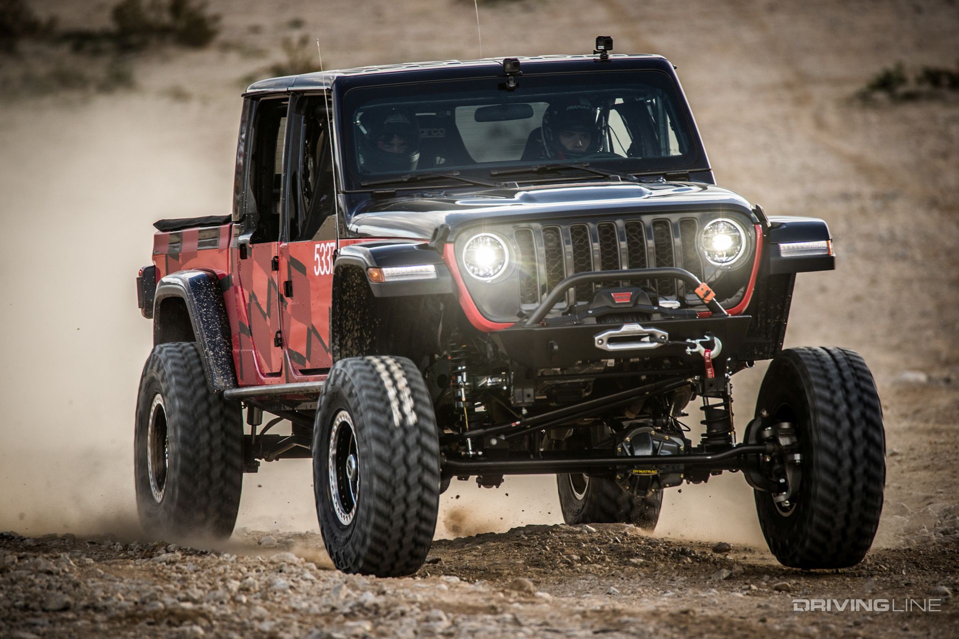 The 2020 Jeep Gladiator Goes to Battle | DrivingLine