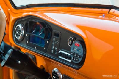 Dash of Bill Scarfe's '52 Chevy 3100
