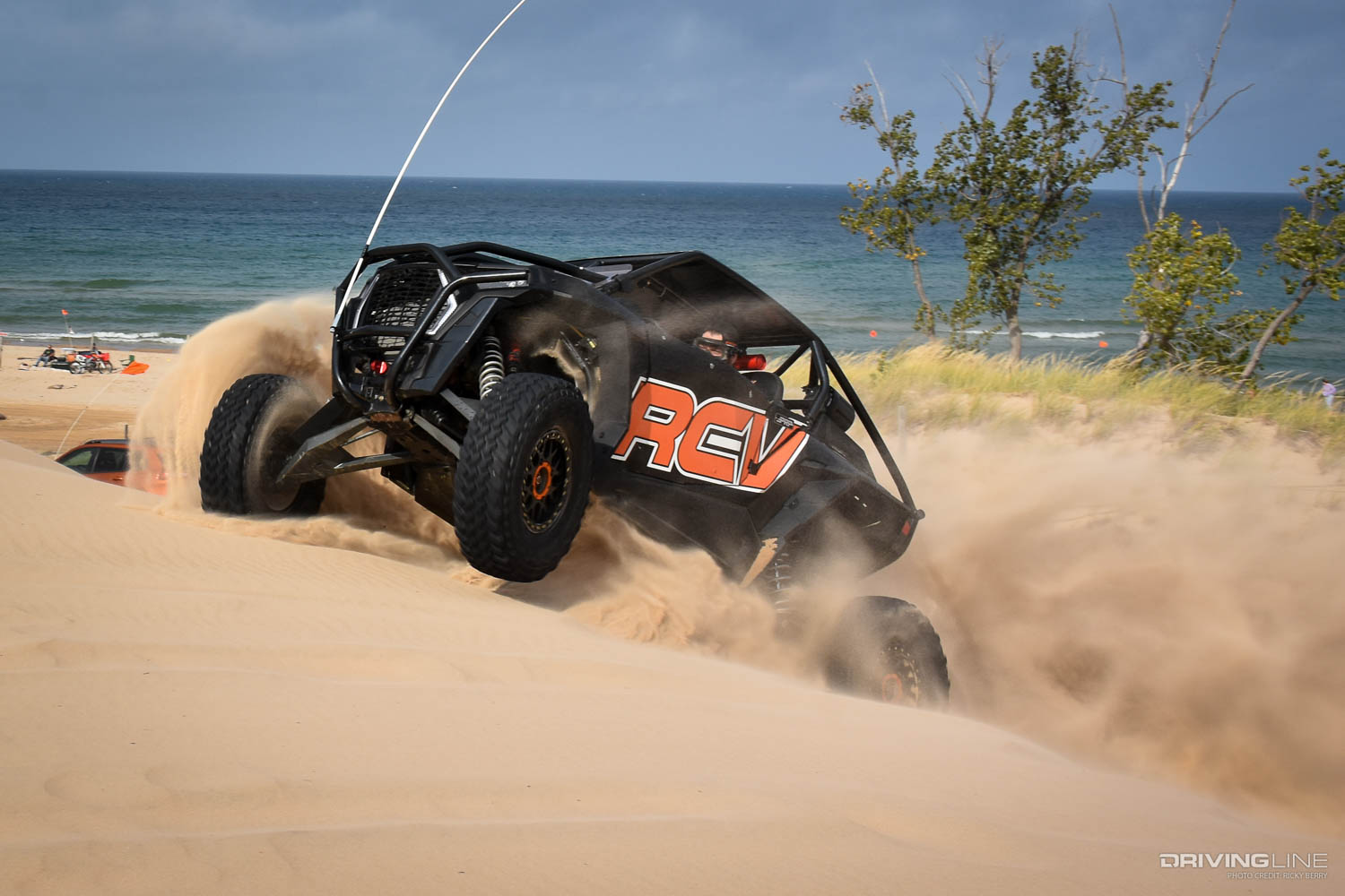 How Much Air to Let Out of Tires on Sand 