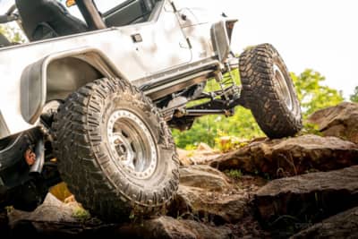 Jeep Unlimited LJ close up mountaineering