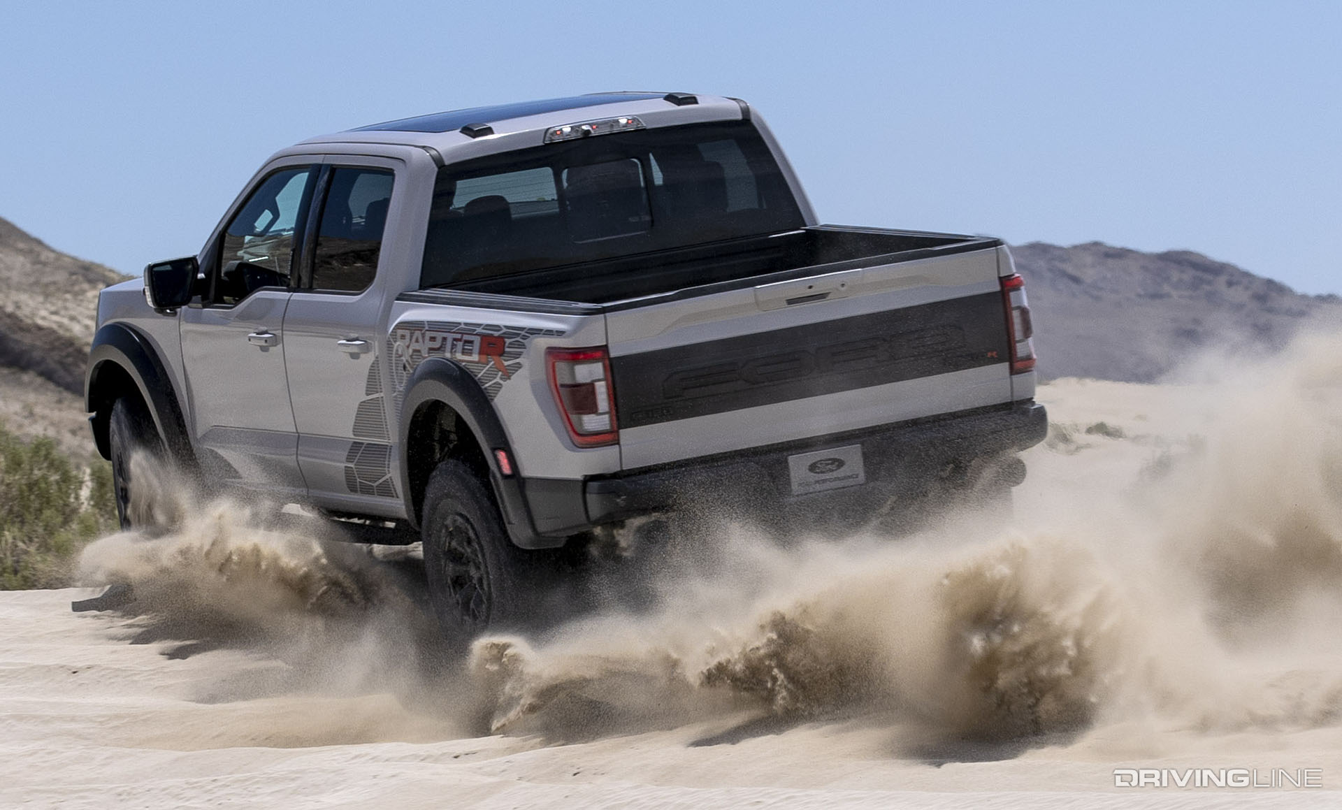 Finally! Ford Debuts 2023 F150 Raptor R With 700HP Supercharged V8