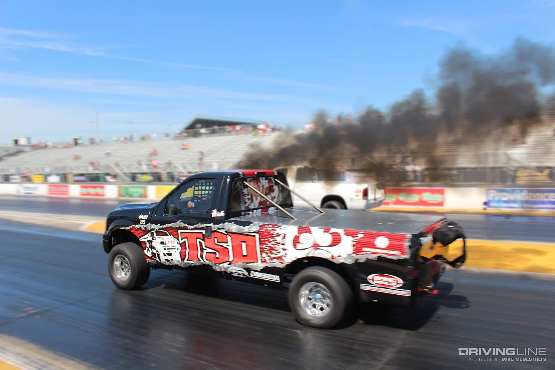 2000 Ford F-350 drag racing 